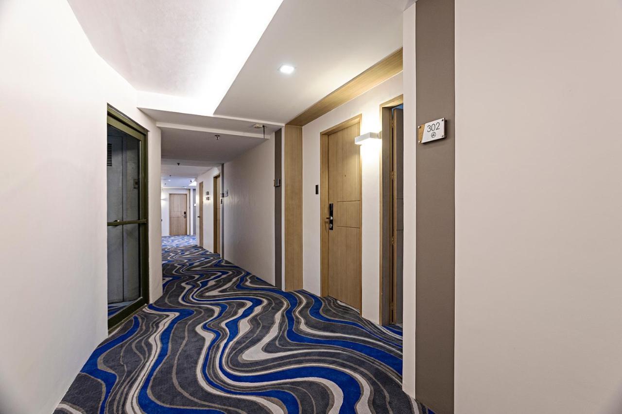 Sarrosa International Hotel&Residential Suites Cebú Exterior foto